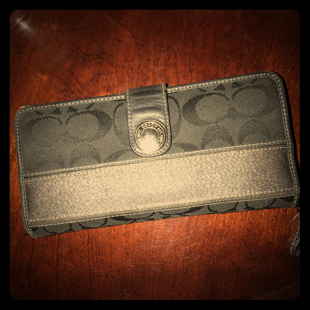 Coach wallet